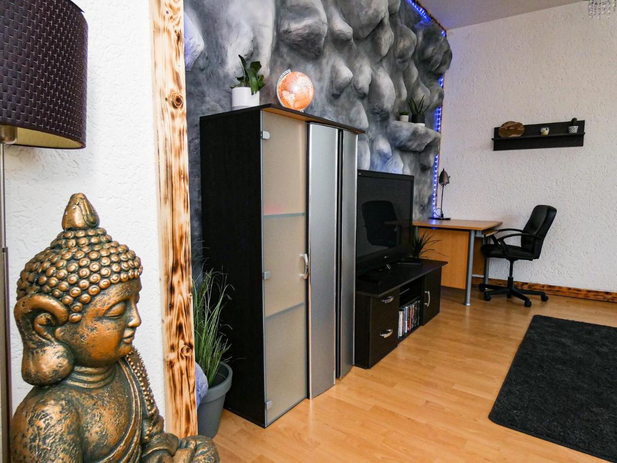 #111 - Lux-Flat Lennep - Altstadt - Netflix & Amazon Prime - Felswand Remscheid Bagian luar foto